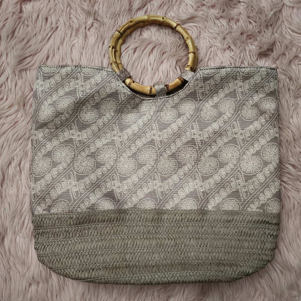 Manaola Kinolau zip tote bamboo handles fern print woven base